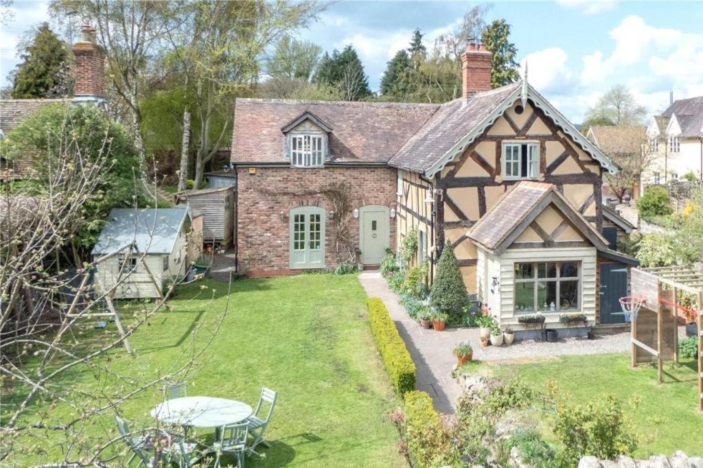 Chocolate Box Cottage In The Heart Of Shropshire Ludlow Exterior foto