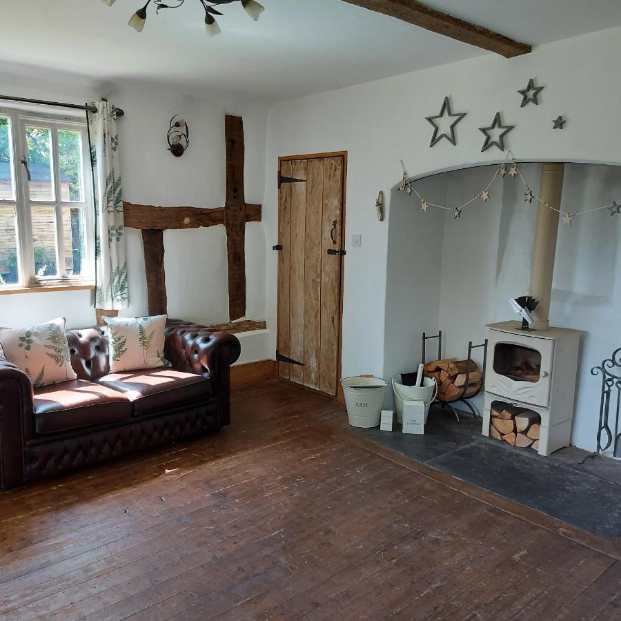 Chocolate Box Cottage In The Heart Of Shropshire Ludlow Exterior foto